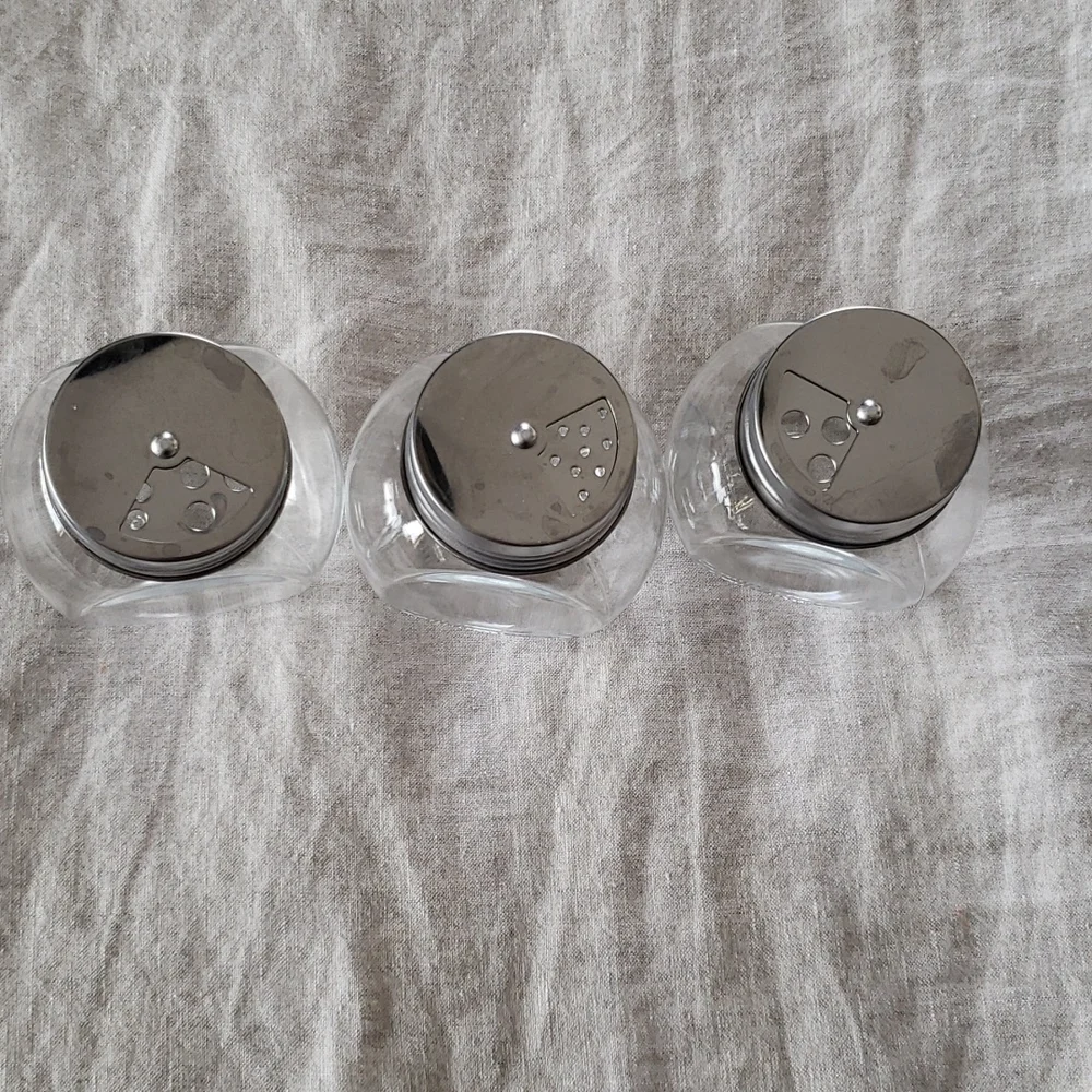 Set of 3 glass jars
